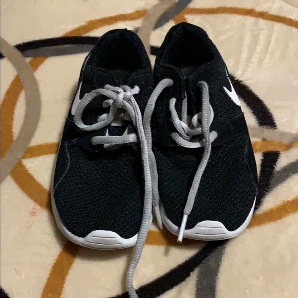 Nike shoes